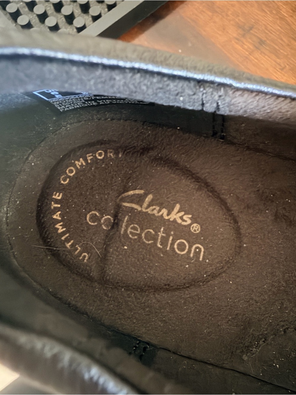 Clarks Black Ashland Lane Q Leather Slip-On Loafers - Picture 14 of 15
